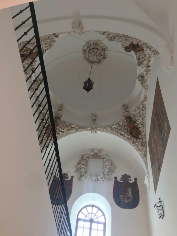 Ap. Palacete Marques D La Vega Antequera Buitenkant foto