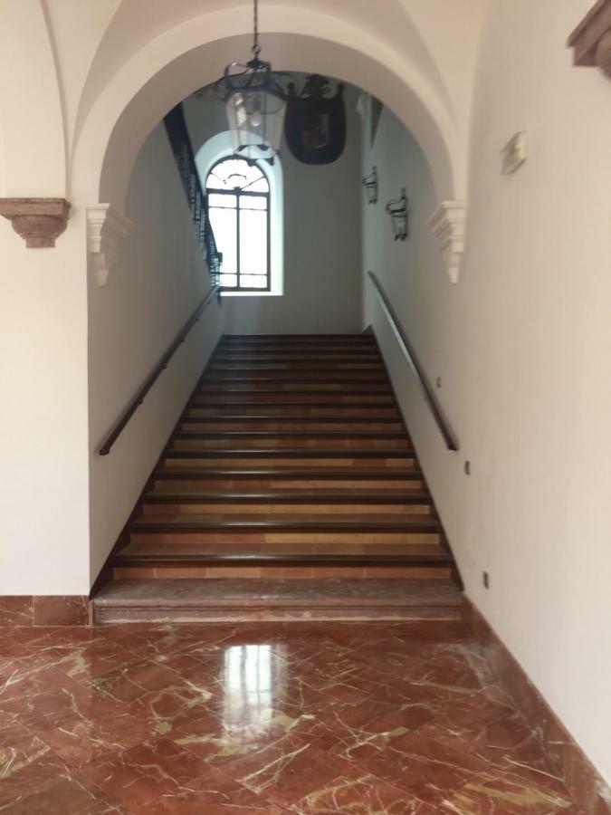 Ap. Palacete Marques D La Vega Antequera Buitenkant foto